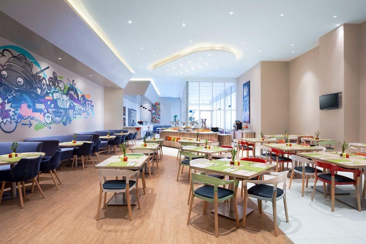 Ibis Styles Jakarta Mangga Dua Square Exterior foto